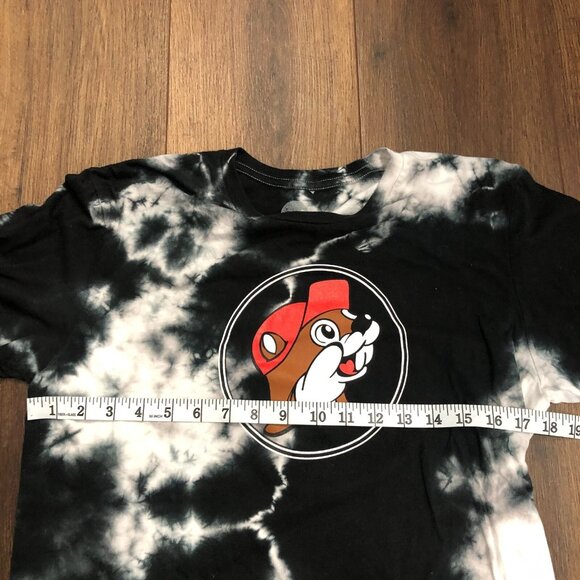 Buc ees T Shirt Men's Sz Medium Tie Dye - I’m Just Here For The Snacks Black - Picture 4 of 7